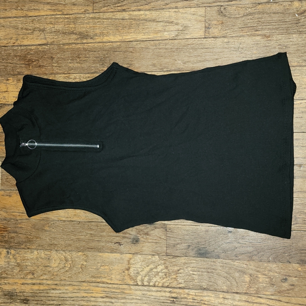 Mock Neck O-Ring Zipper Ribbed Sleeveless Top